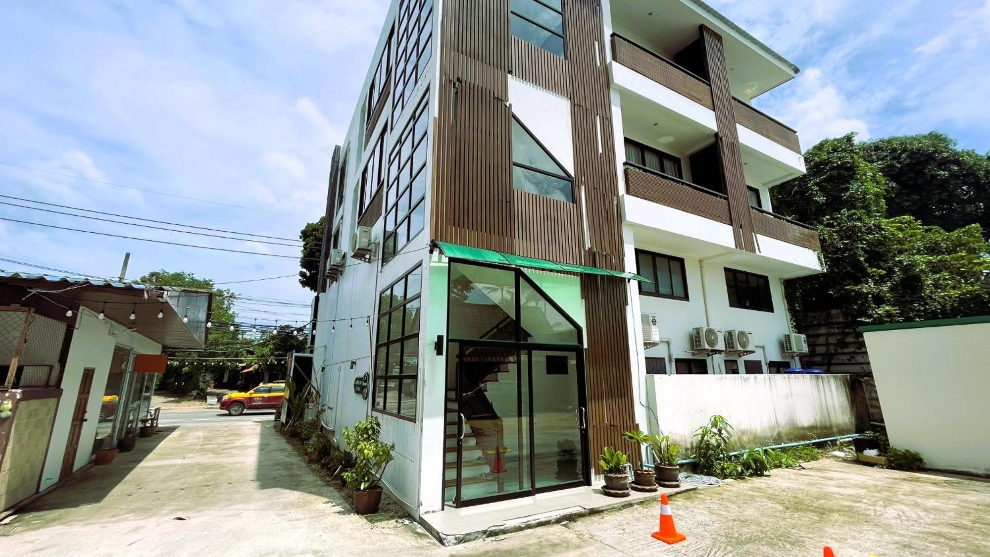 Rockstar Beach Apartments Bang Rak Beach  Εξωτερικό φωτογραφία