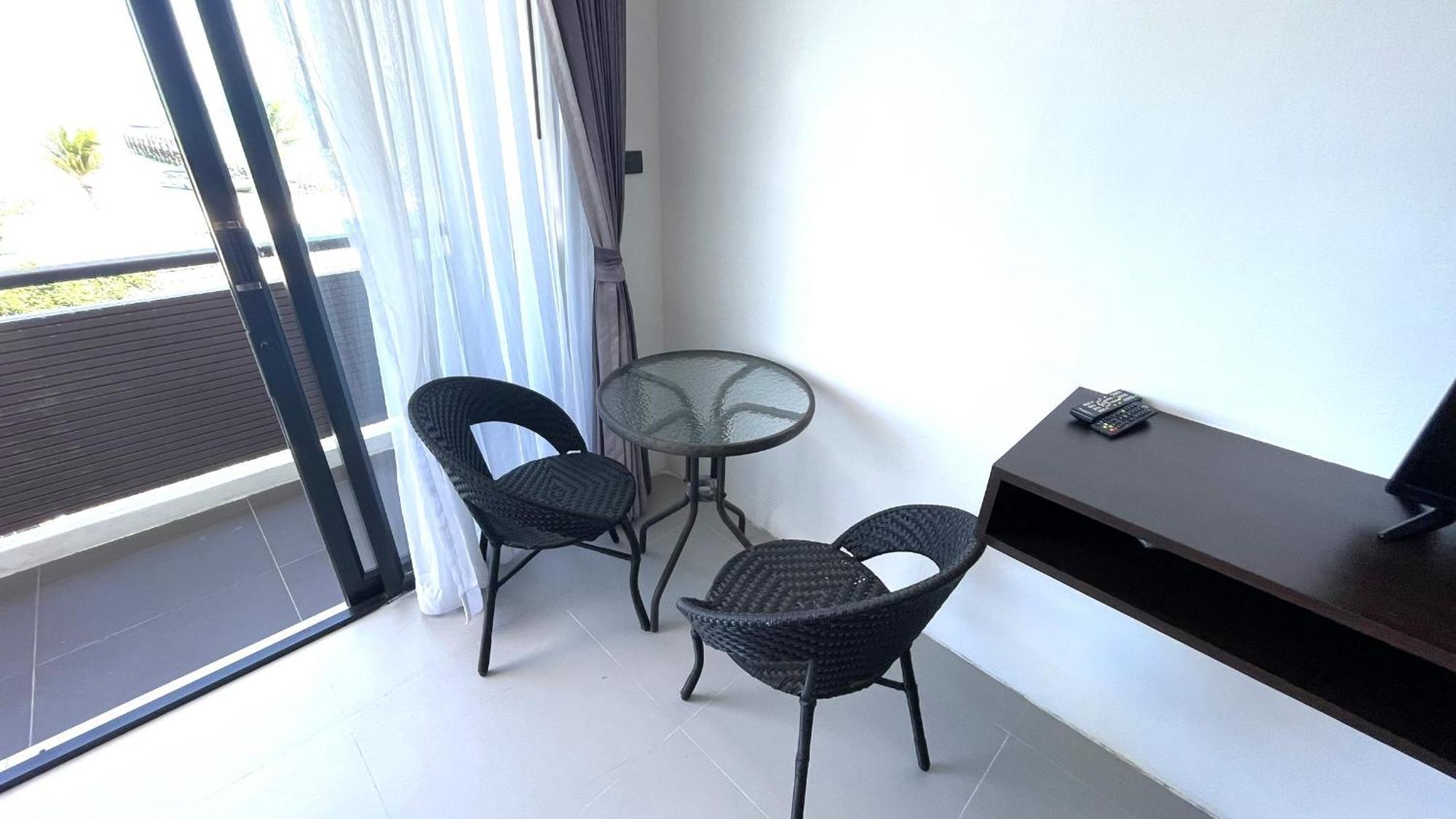 Rockstar Beach Apartments Bang Rak Beach  Δωμάτιο φωτογραφία